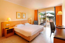 Bedroom in San Feliu de Guixols hotel