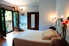 Bedroom in San Salvador de Alesga hotel